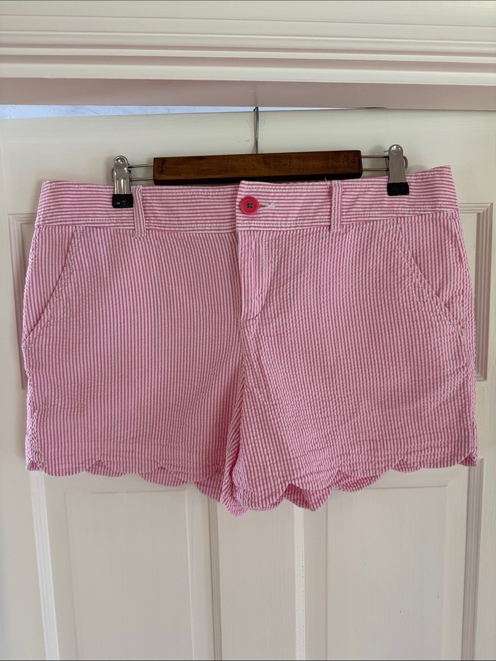 Lilly Pulitzer Pink Striped Seersucker Scallop-Hem Shorts